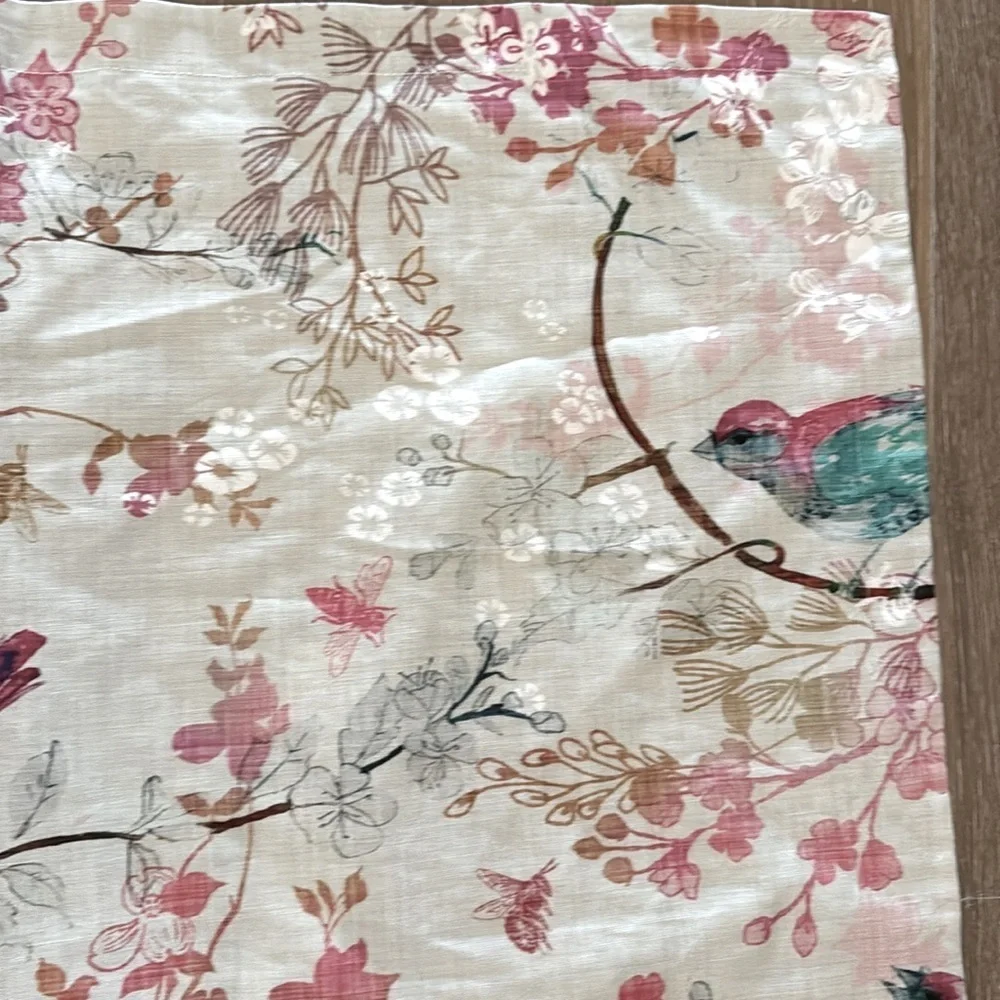 Spoonflower linen blend pillow cover Birds Bees 26’X16’ Botanical French country